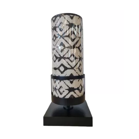 Lampe sixtyone hauteur 38cm avec chapeau en coton coloris ecru création flam et luce