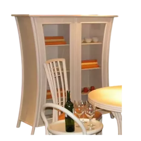 VITRINE EN ROTIN