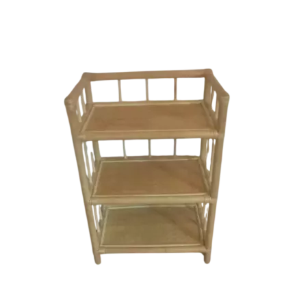 ETAGERE EN ROTIN