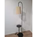 Lampadaire avec Tablette Benton