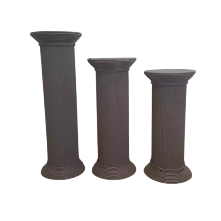 COLONNE EN ROTIN