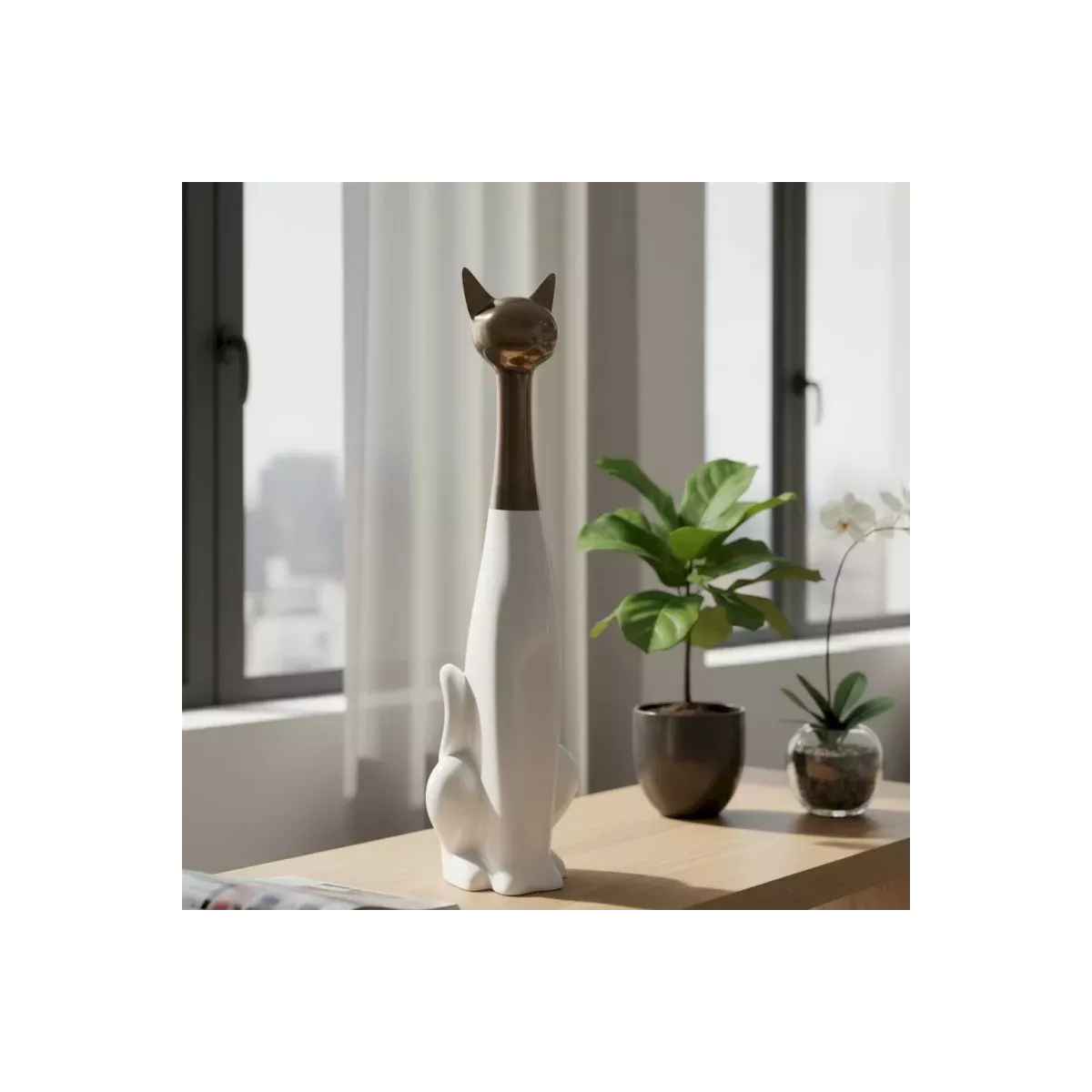 Chat Zoya blanc et doré h.72