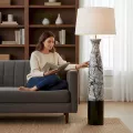 Lampadaire Ashley  Blanc/Noir h.132