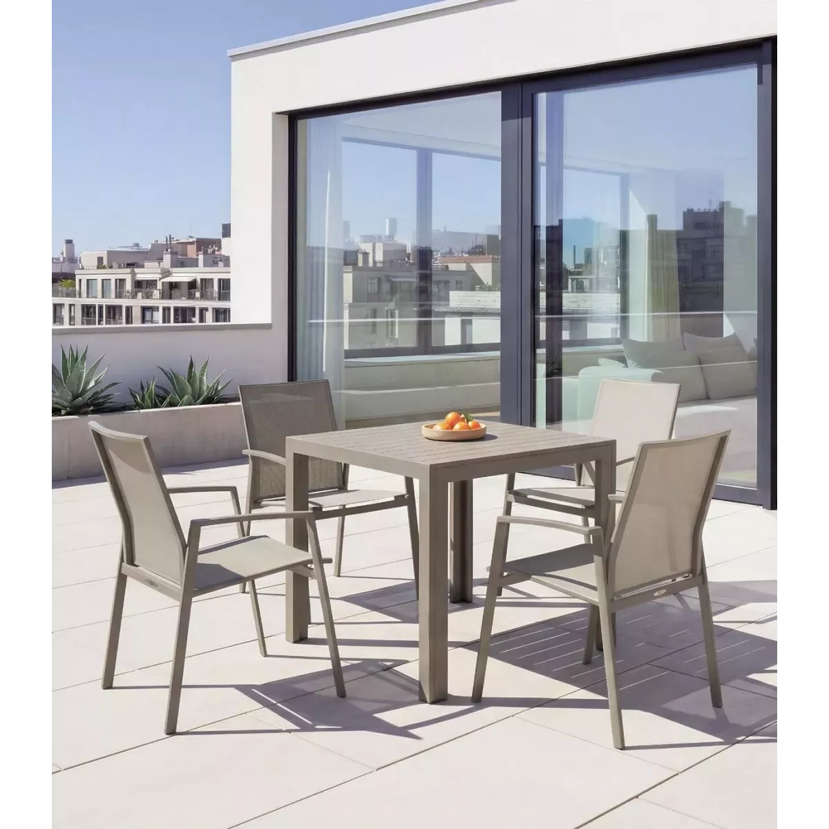 Fauteuil de repas Faro Taupe