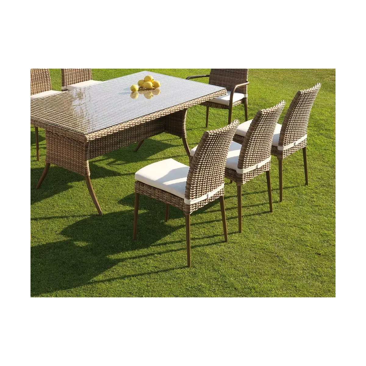 Fauteuil de repas Dakar Résine Chocolat