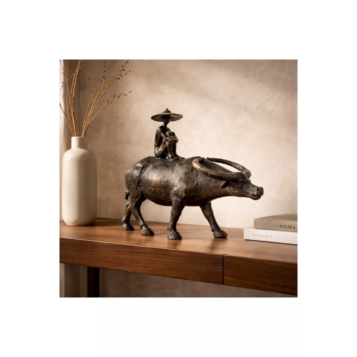Sculpture Buffle et Paysan