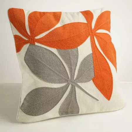 coussin feuilles oranges