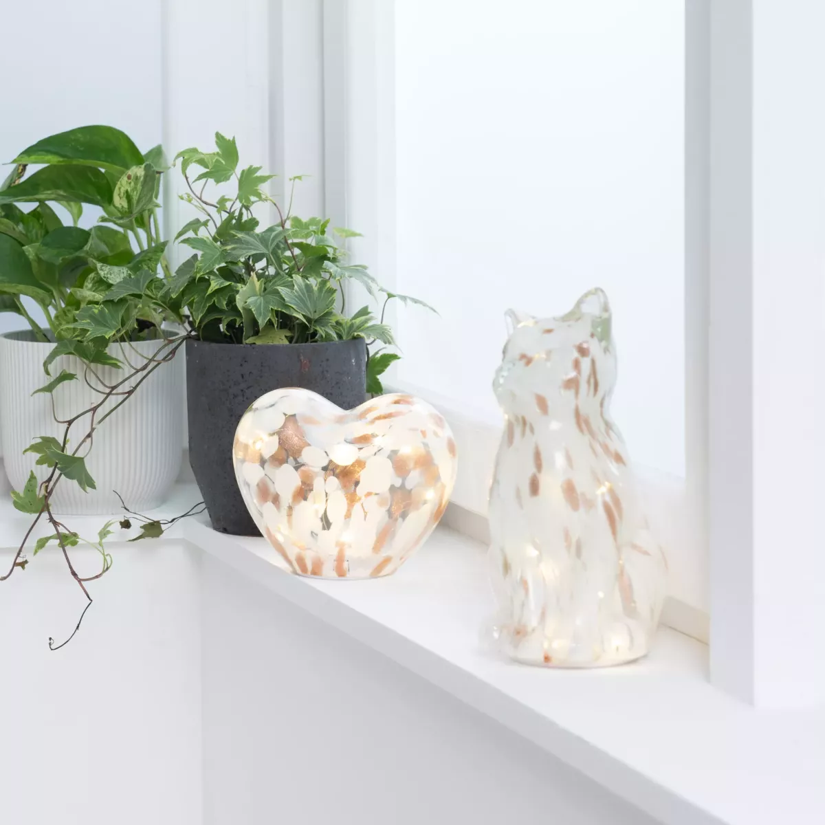 Lampe Led Chat Blanc et Or H.22cm