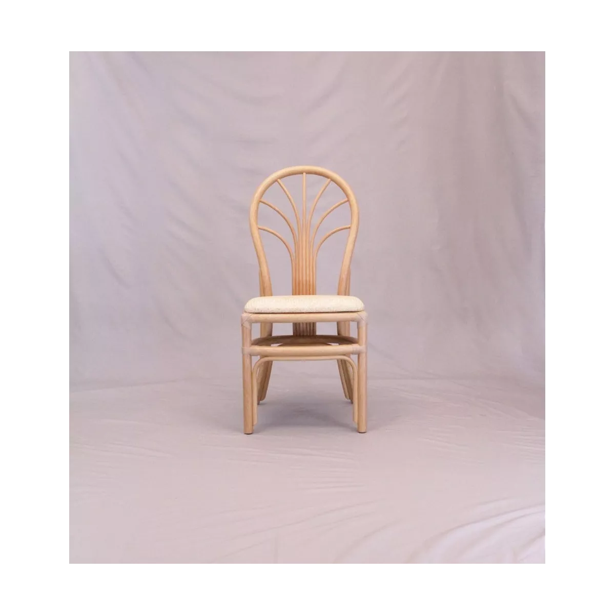 Chaise Seto Arena