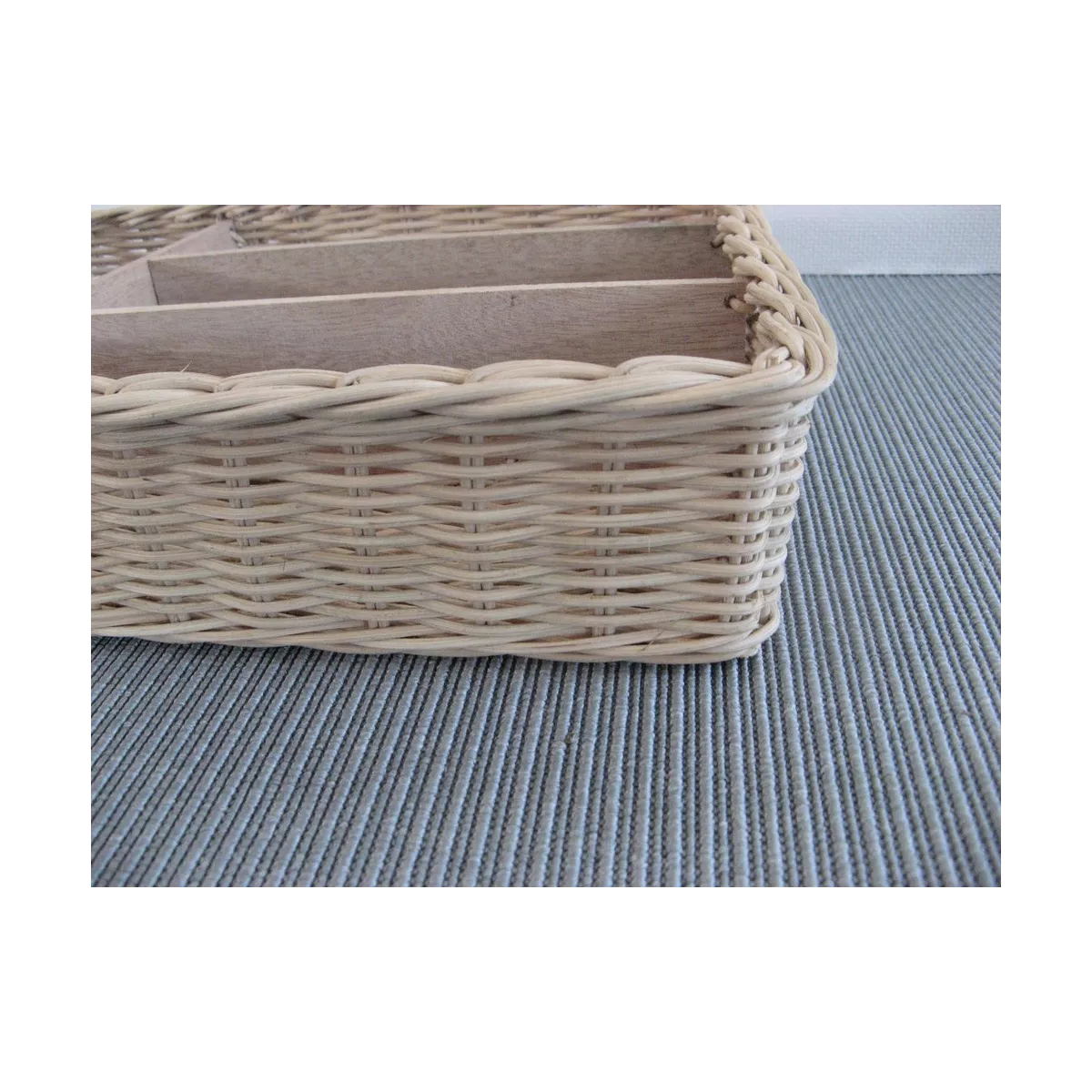 Range Couverts en Moelle de Rotin