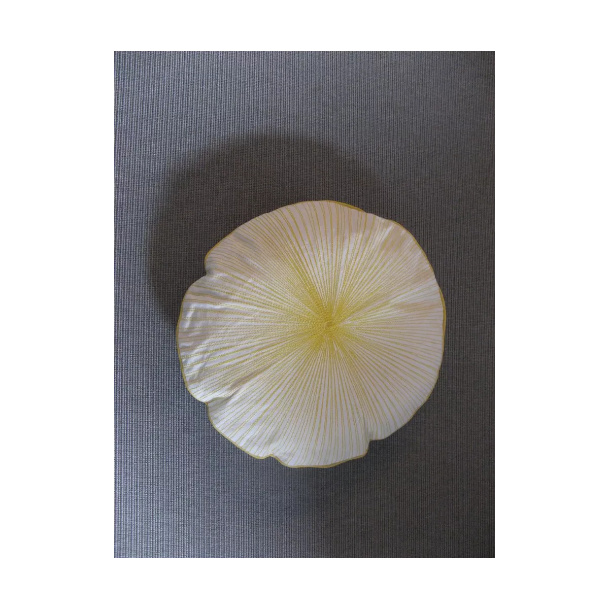 Coussin Coquille Jaune