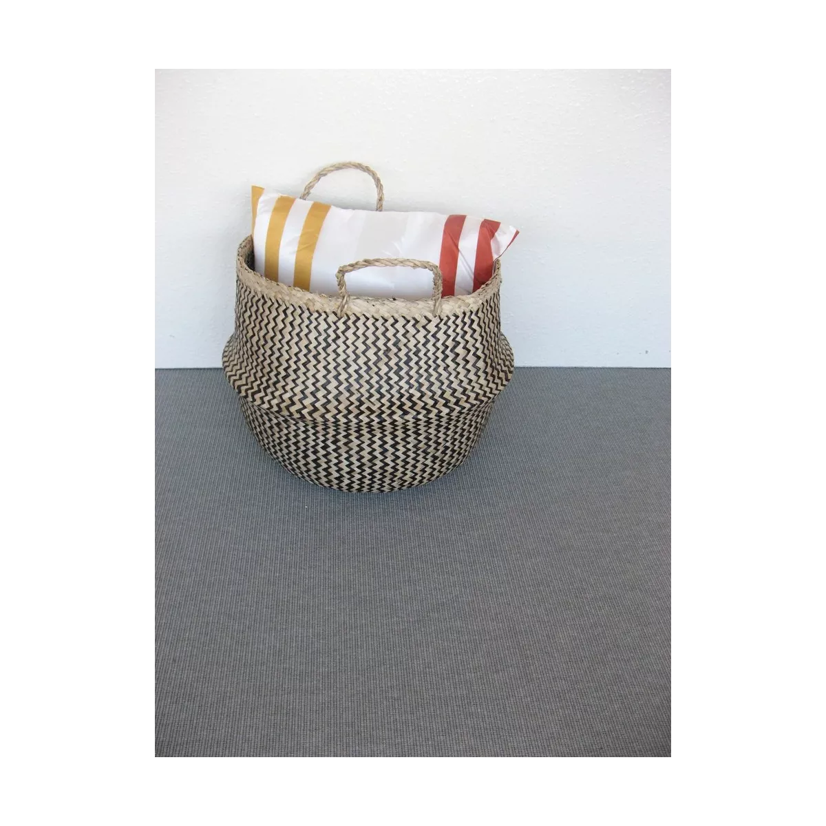 Sac jonc rond noir 40x40 pour Magazines