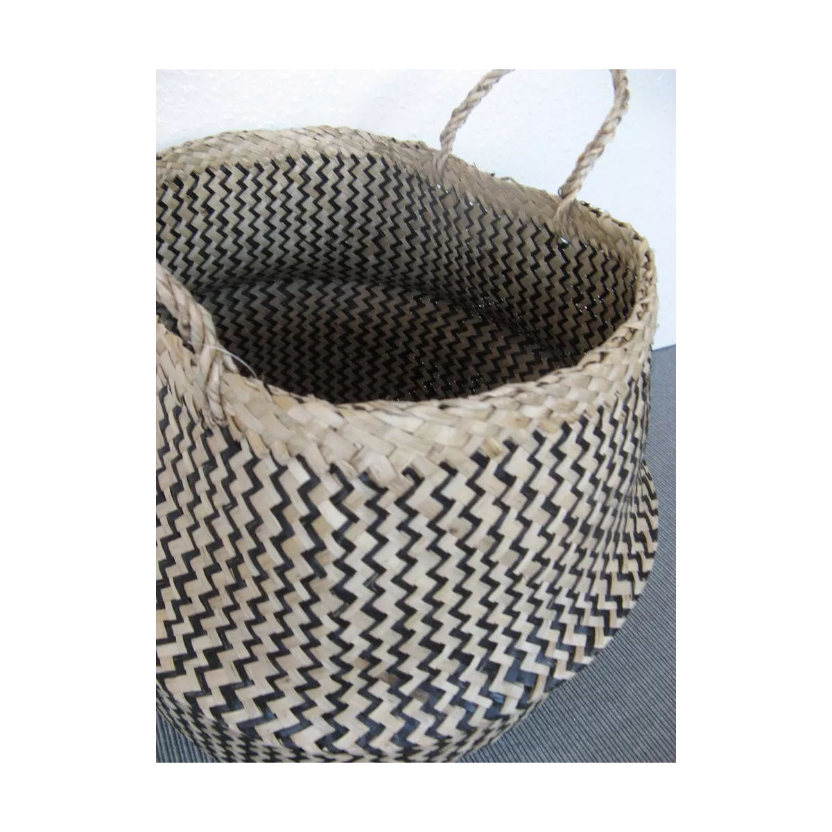 Sac jonc rond noir 40x40 pour Magazines