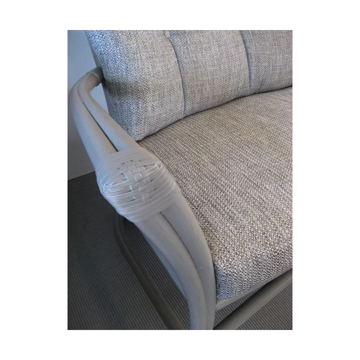 Salon Vancouver Taupe