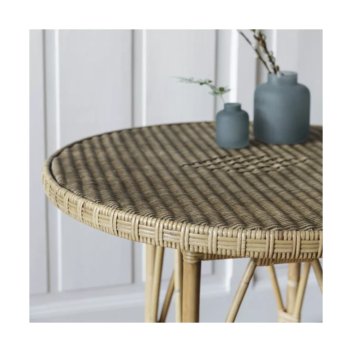 Table Grand Père Rotin Patiné Diamètre 80 cm
