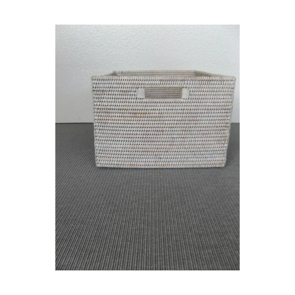 Casier Rotin Patiné Blanc 48x36