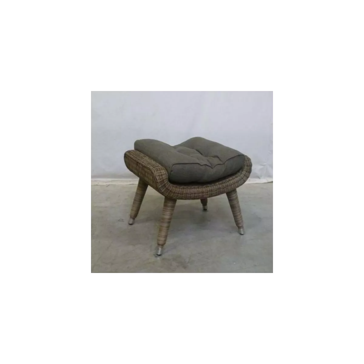 Pouf Vino Résine Taupe