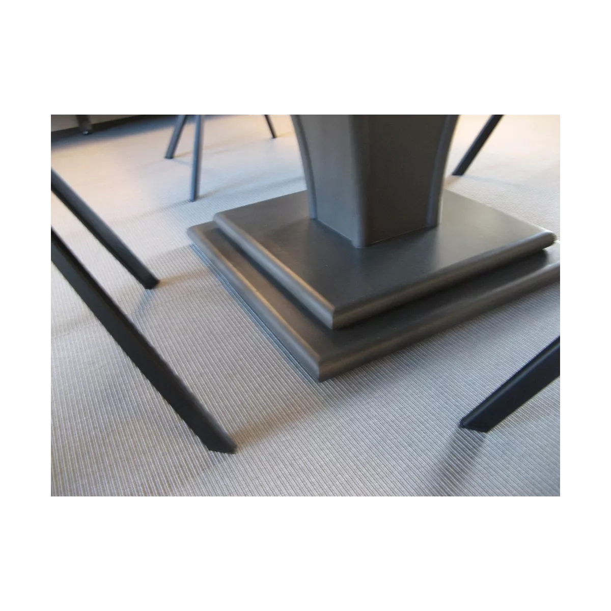 Table Talia Carrée Taupe