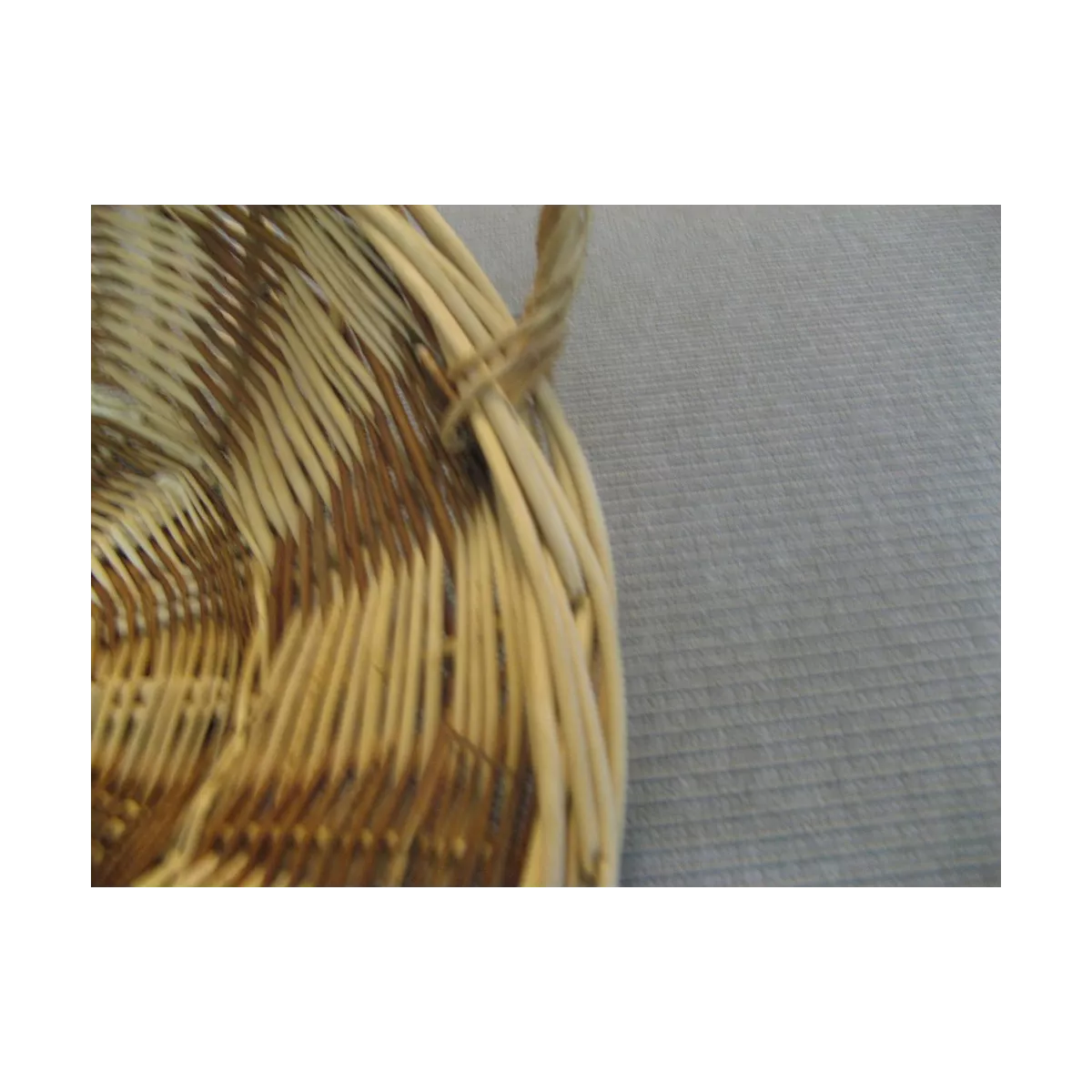 Van en osier bicolore 44x42