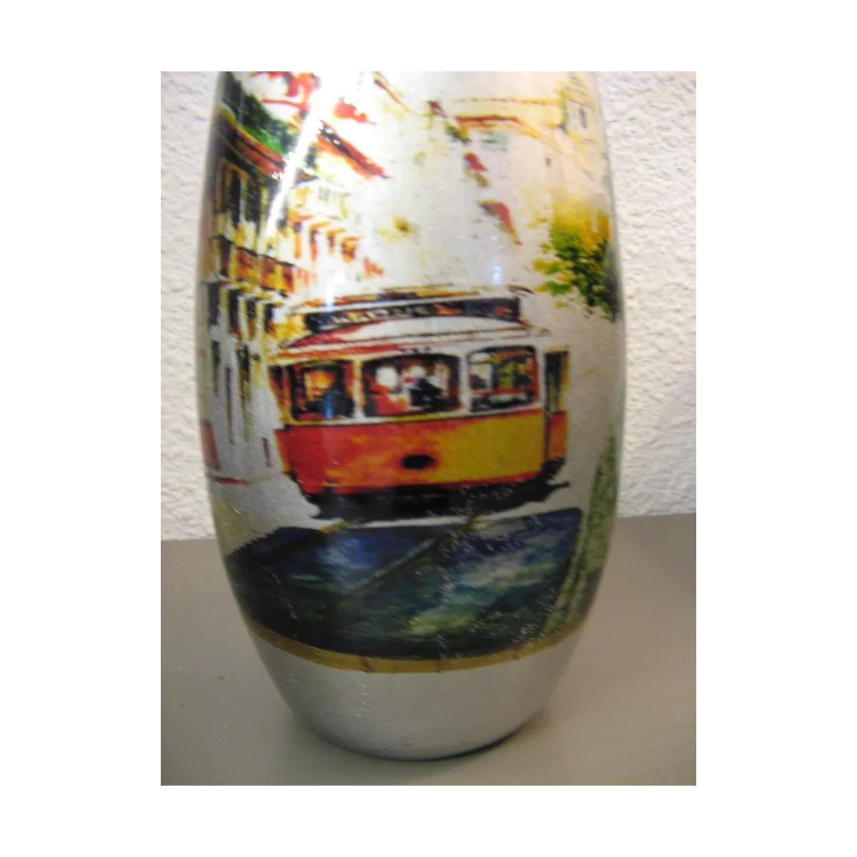 Vase Tram
