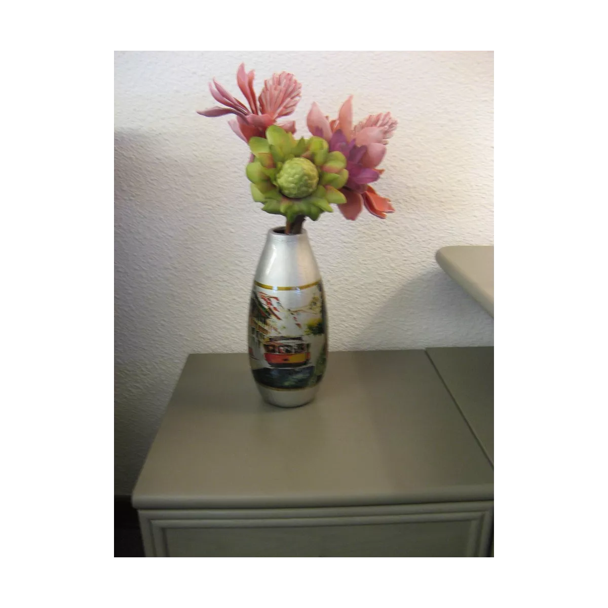 Vase Tram