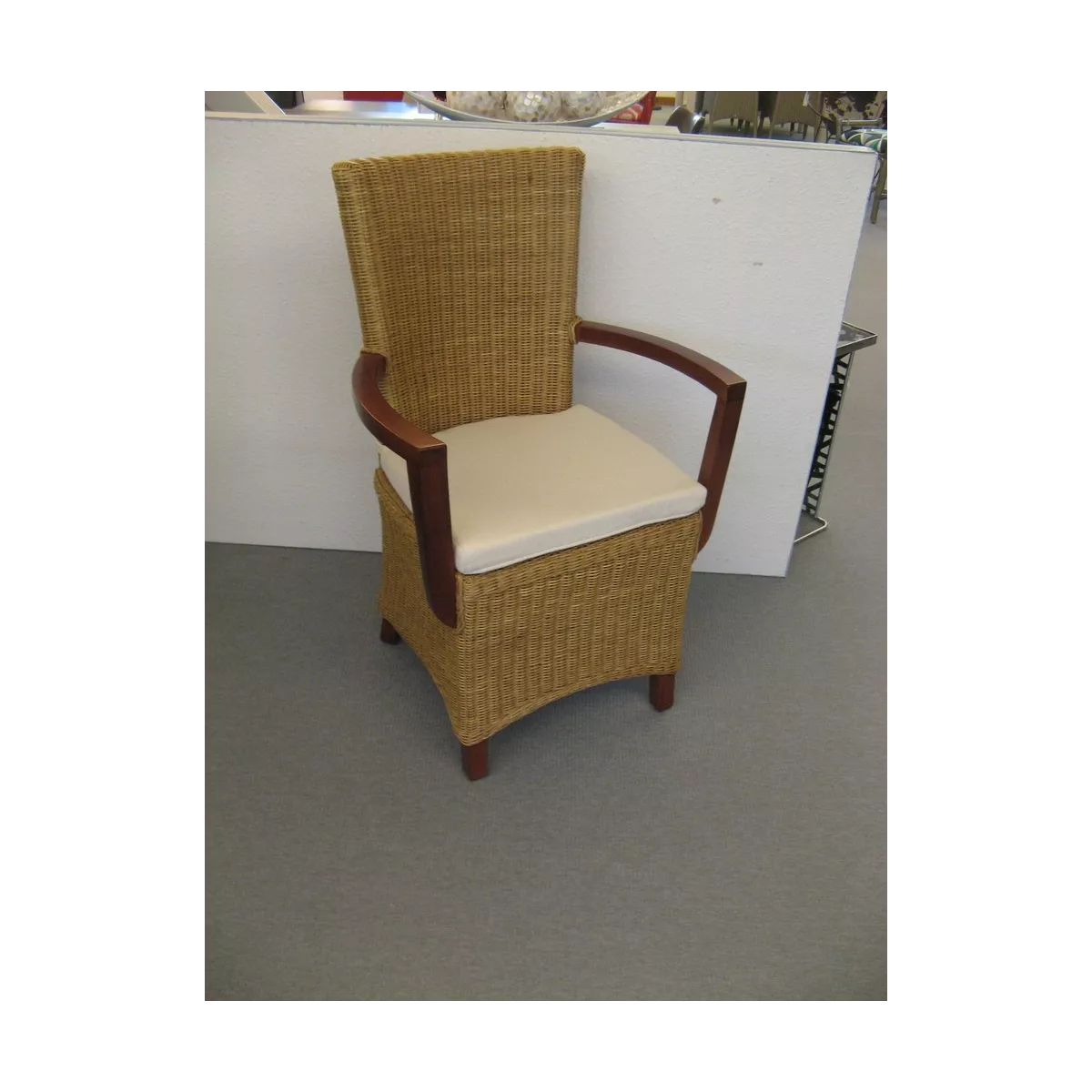 Fauteuil Kers Noisette