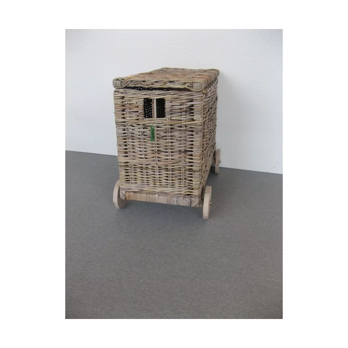 Malle des Gones sur roulettes 70x35