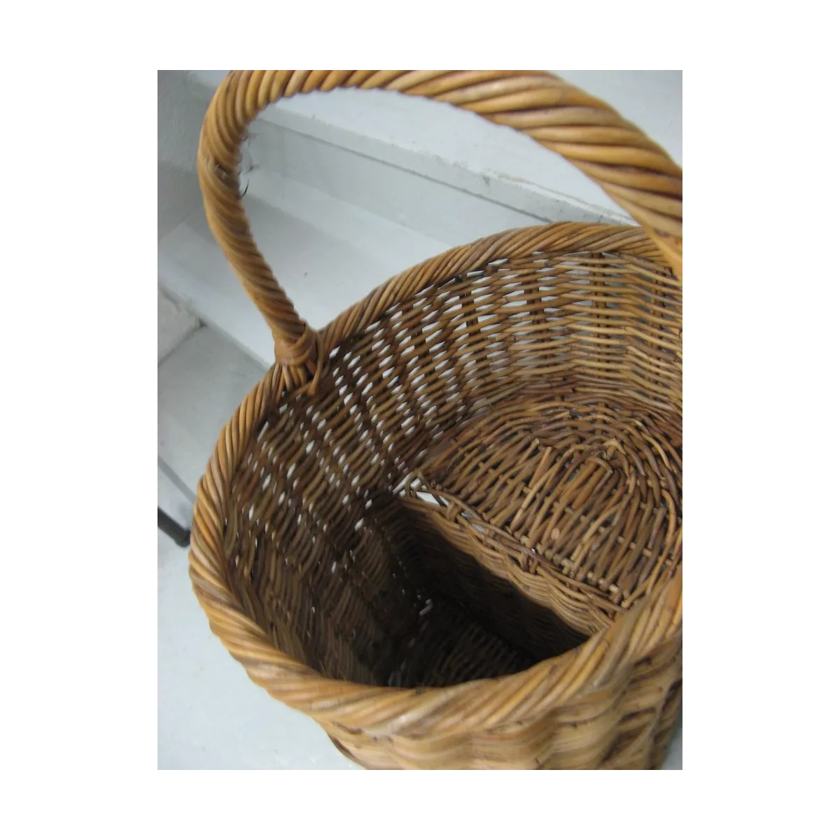 Panier Escalier Rond Pullut