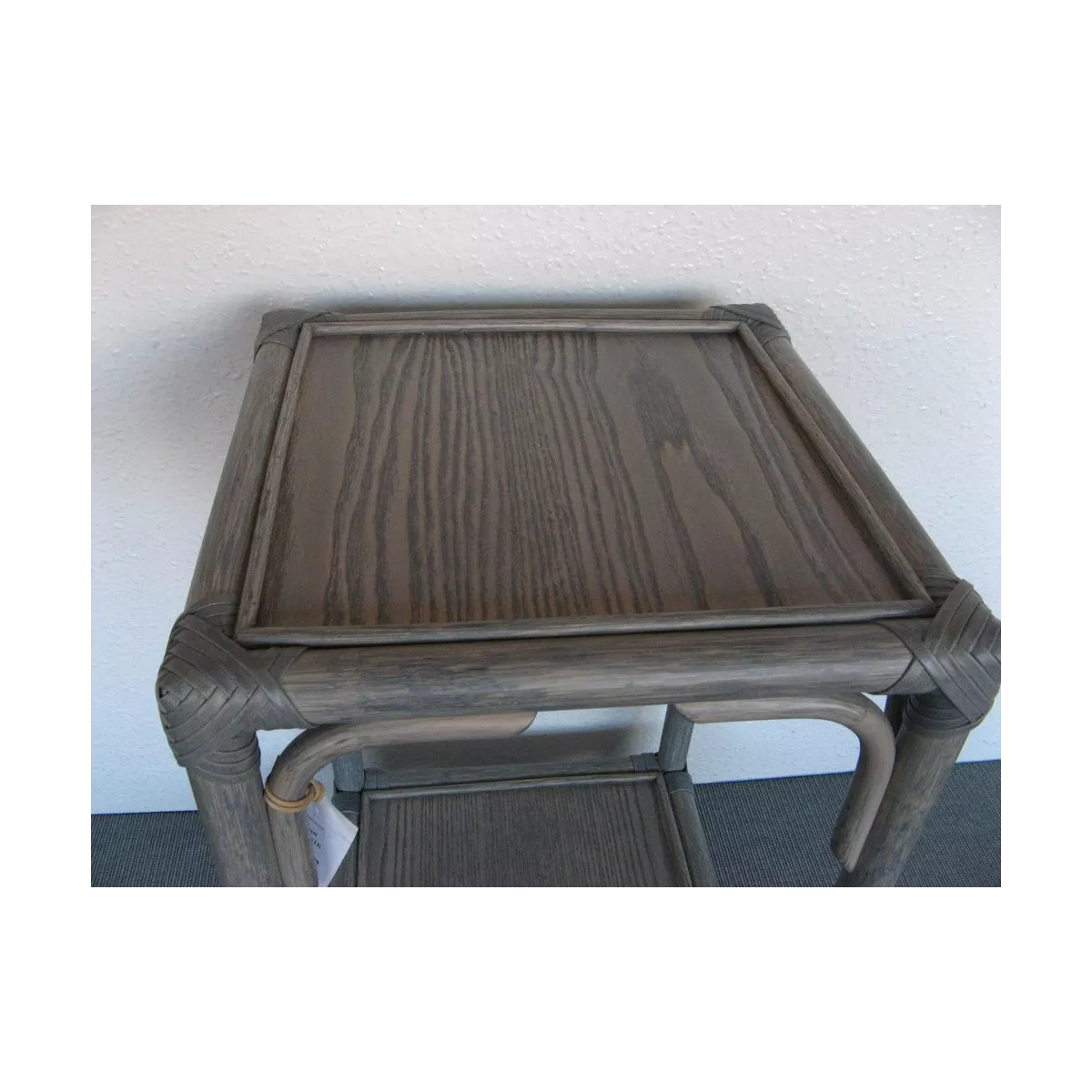 Bibus Carré 35x35x61 Gris