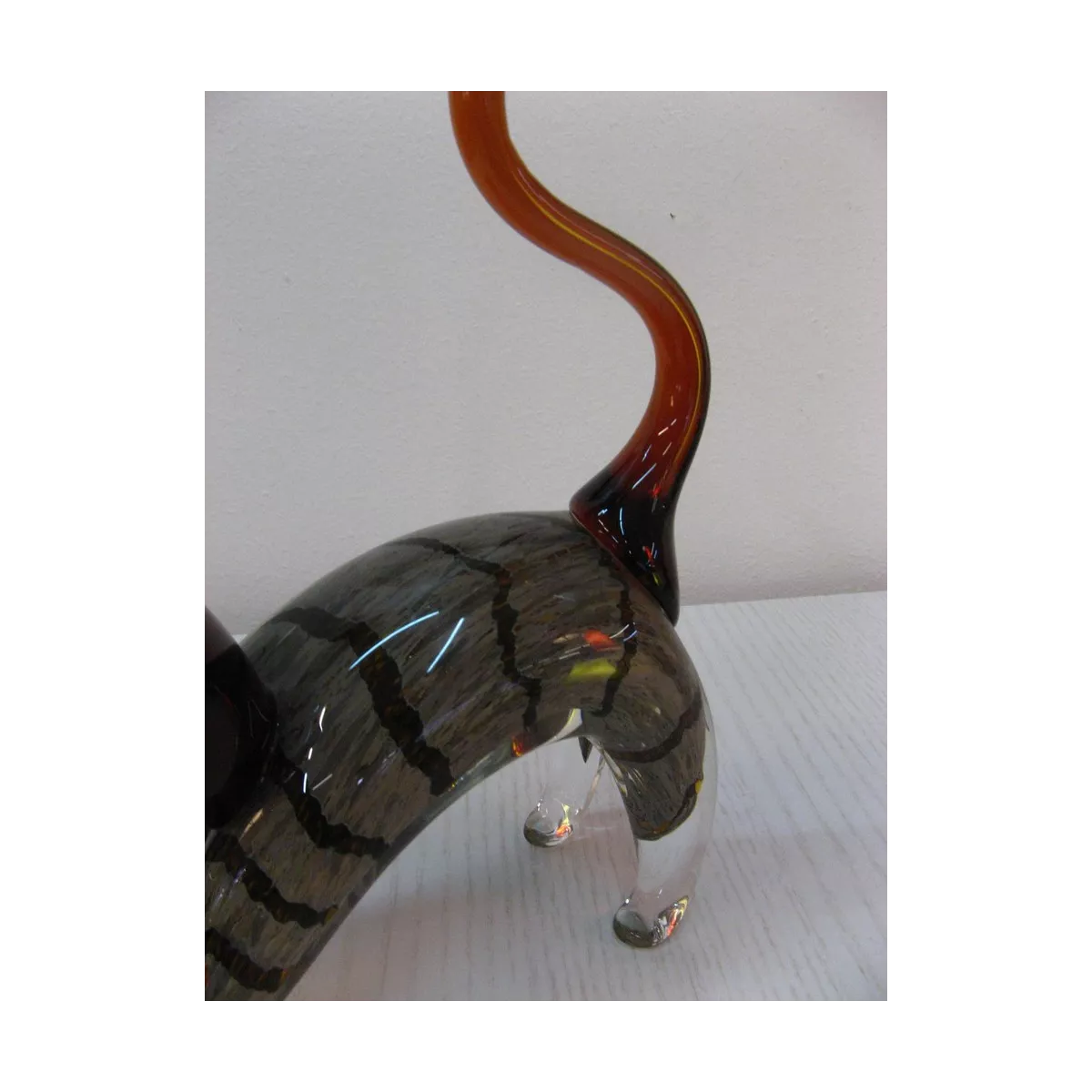 Chat en pate de verre