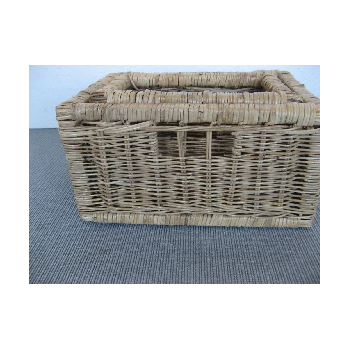 Casier Rotin Pullut  28x17