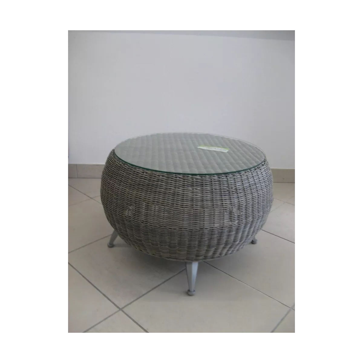 Salon Résine Moski Gris : Canapé 2 Places + 2 Fauteuils + 1 Table Basse