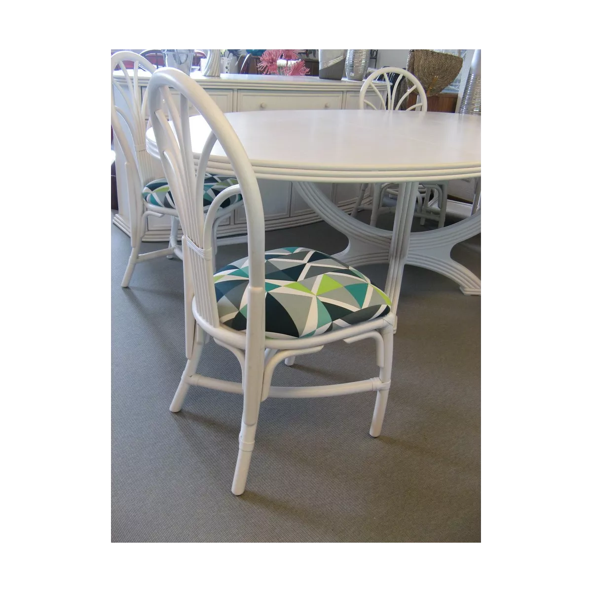 Ensemble Table Nui Ovale + 4 chaises Zante Blanc