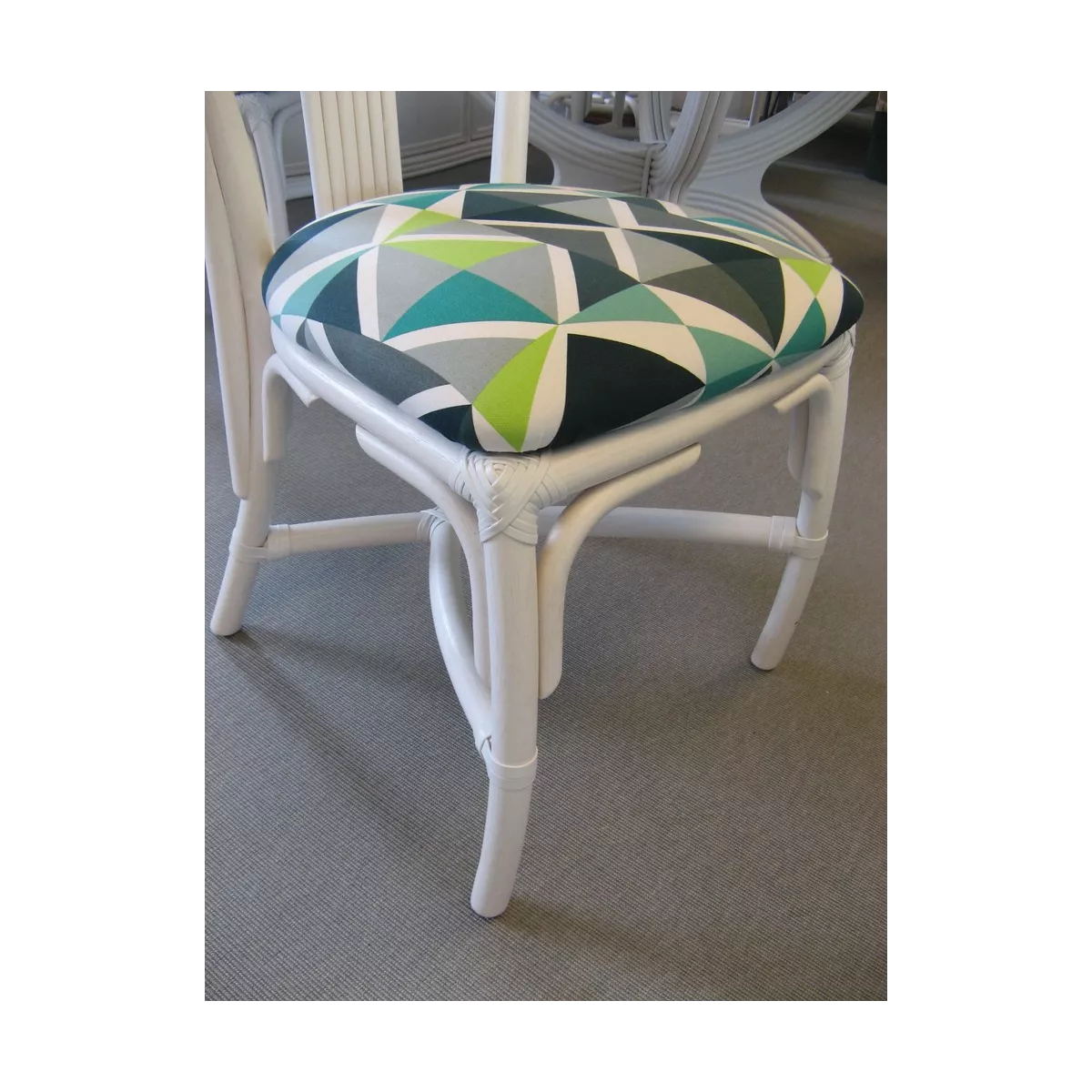 Ensemble Table Nui Ovale + 4 chaises Zante Blanc