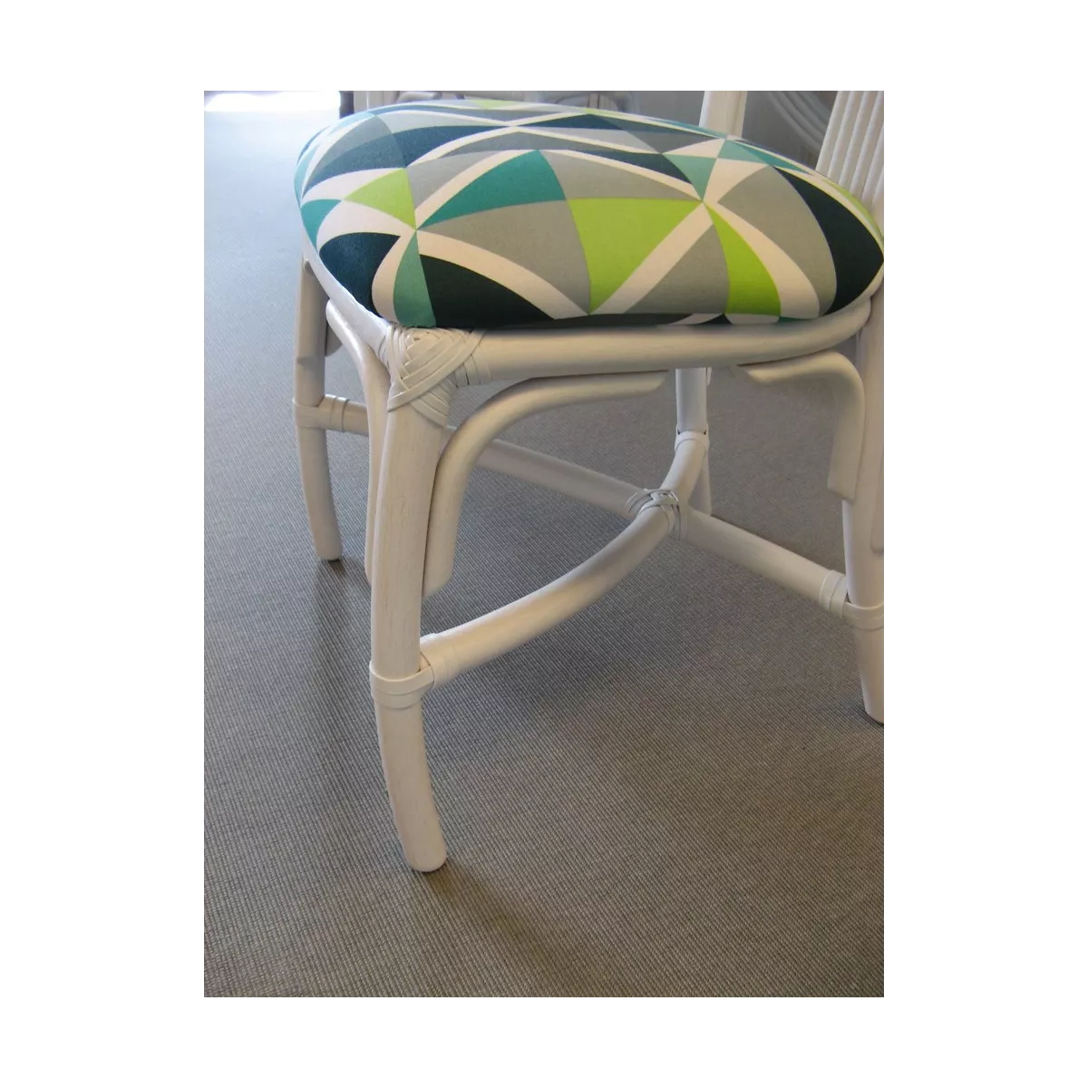 Ensemble Table Nui Ovale + 4 chaises Zante Blanc