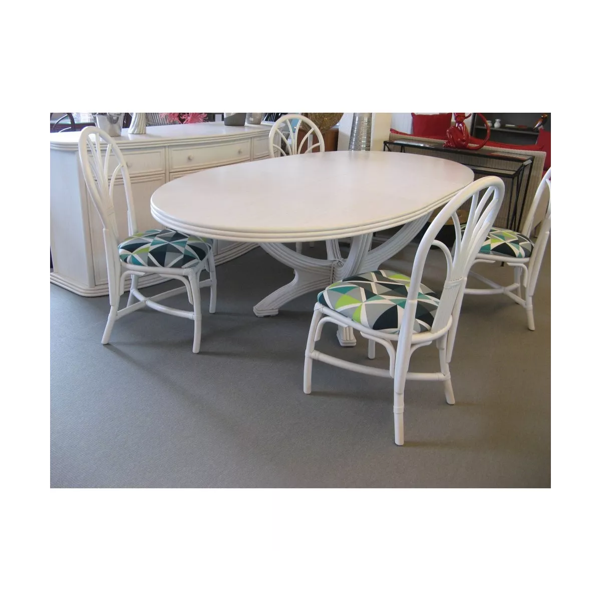 Table Nui Ovale à partir de