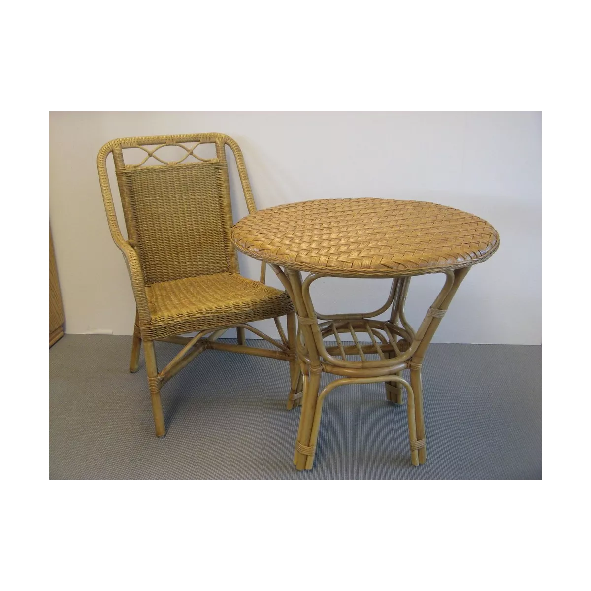 Table Calcutta Noisette Diam 76 cm