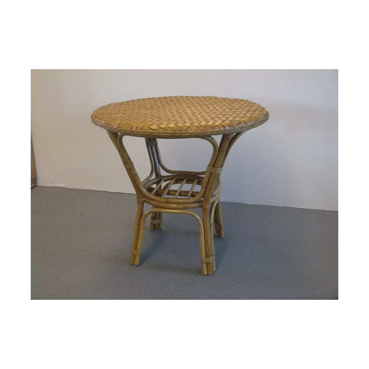 Table Calcutta Noisette Diam 76 cm