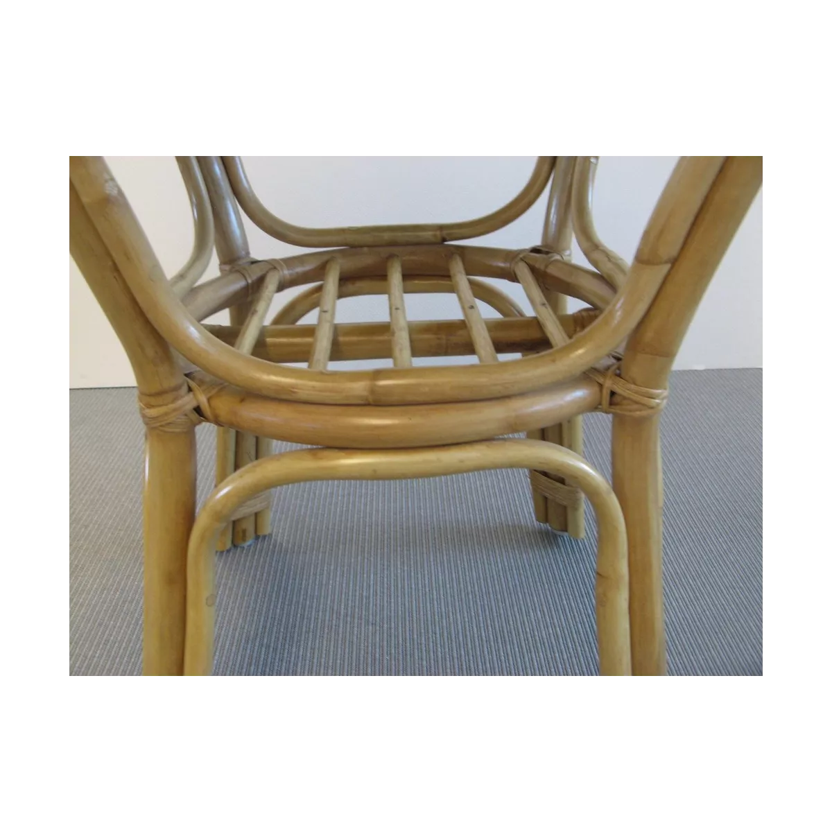 Table Calcutta Noisette Diam 76 cm