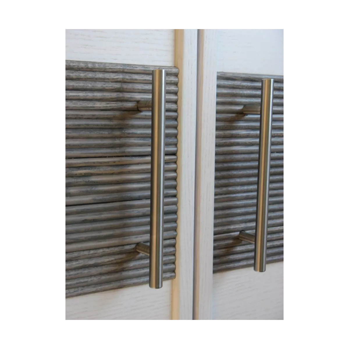 Armoire Sendaî 2 portes Charnières Blanc et Gris