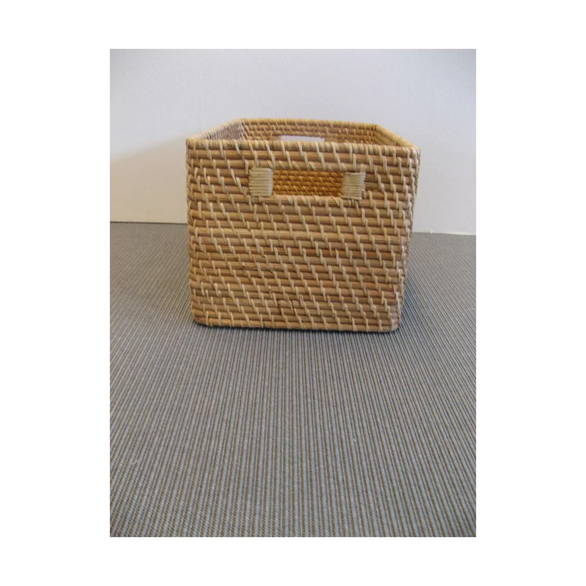 Casier Rotin naturel 38x26
