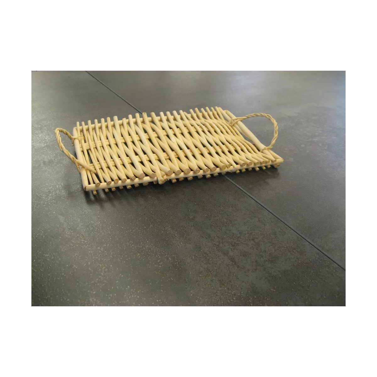 Plateau en osier 30x22