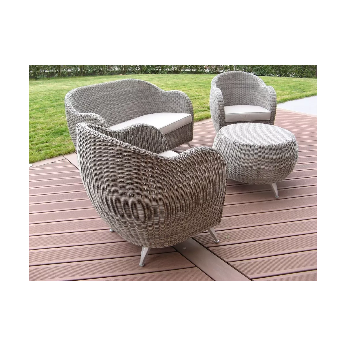 Salon Résine Moski Gris : Canapé 2 Places + 2 Fauteuils + 1 Table Basse