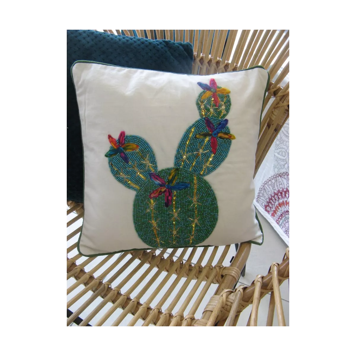 Coussin Cactus avec perles 40x40
