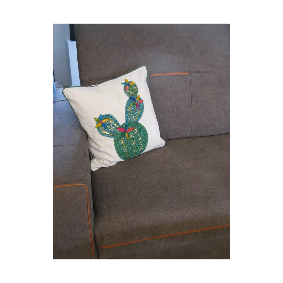 Coussin Cactus avec perles 40x40