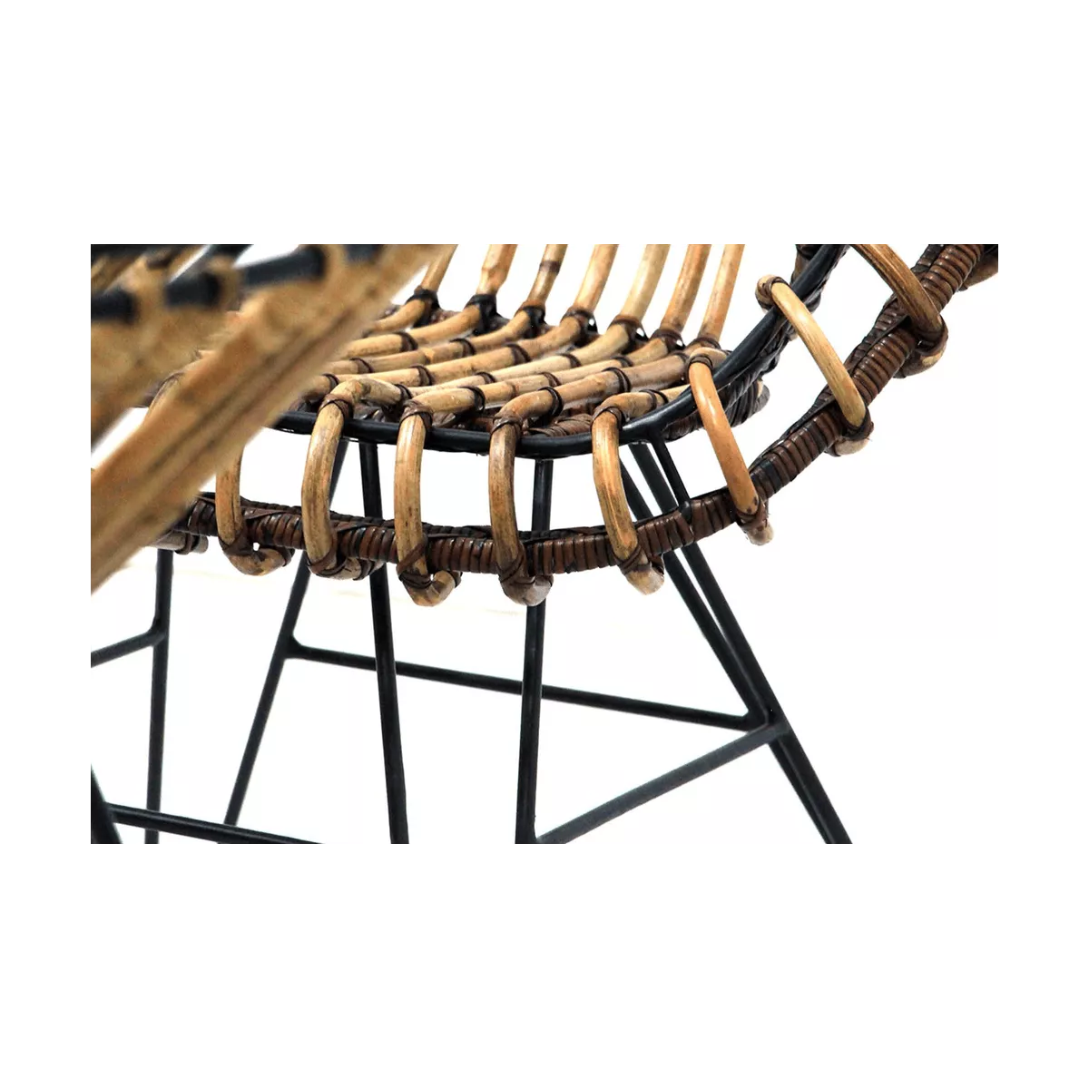 Chaise Barco Rotin Naturel et pieds métal noir