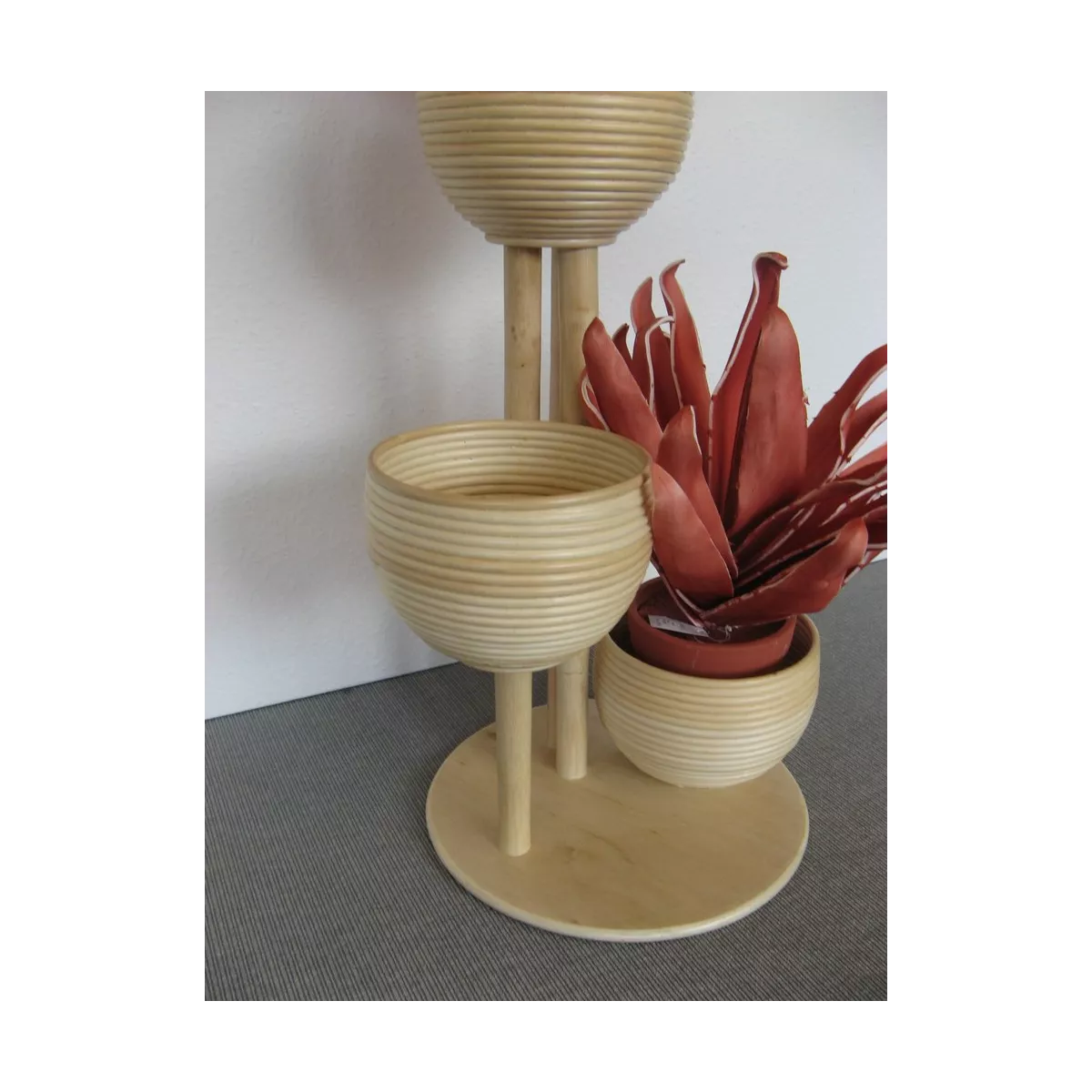 Porte plantes 3 niveaux en Rotin