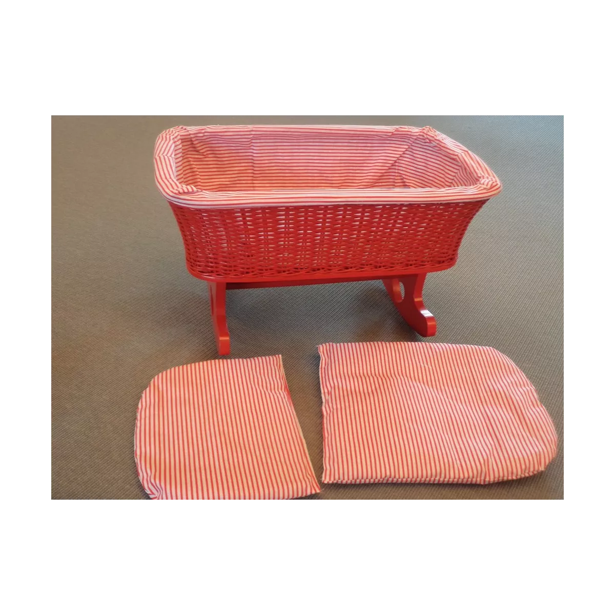 Berceau Rotin Rouge