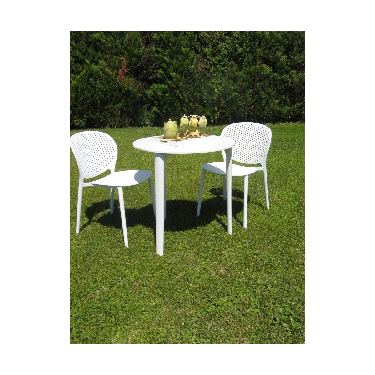 Table Malta @ 70 cm avec 3 pieds en Résine Blanche spécial extérieur
