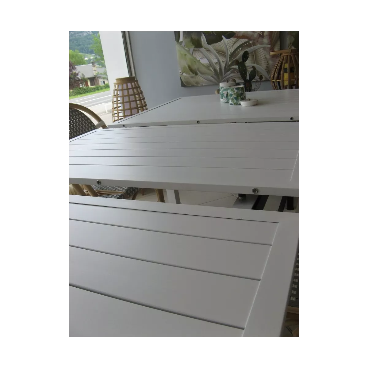 Table Nerja 180/240 en Aluminium blanc avec allonge
